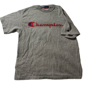 Champion grey t-Shirt, teen men’s size small, EUC
